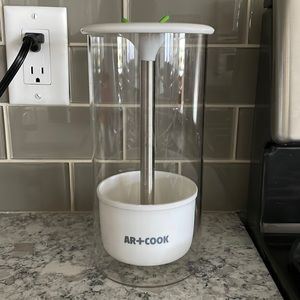 Art & Cook Fresh Herb Keeper